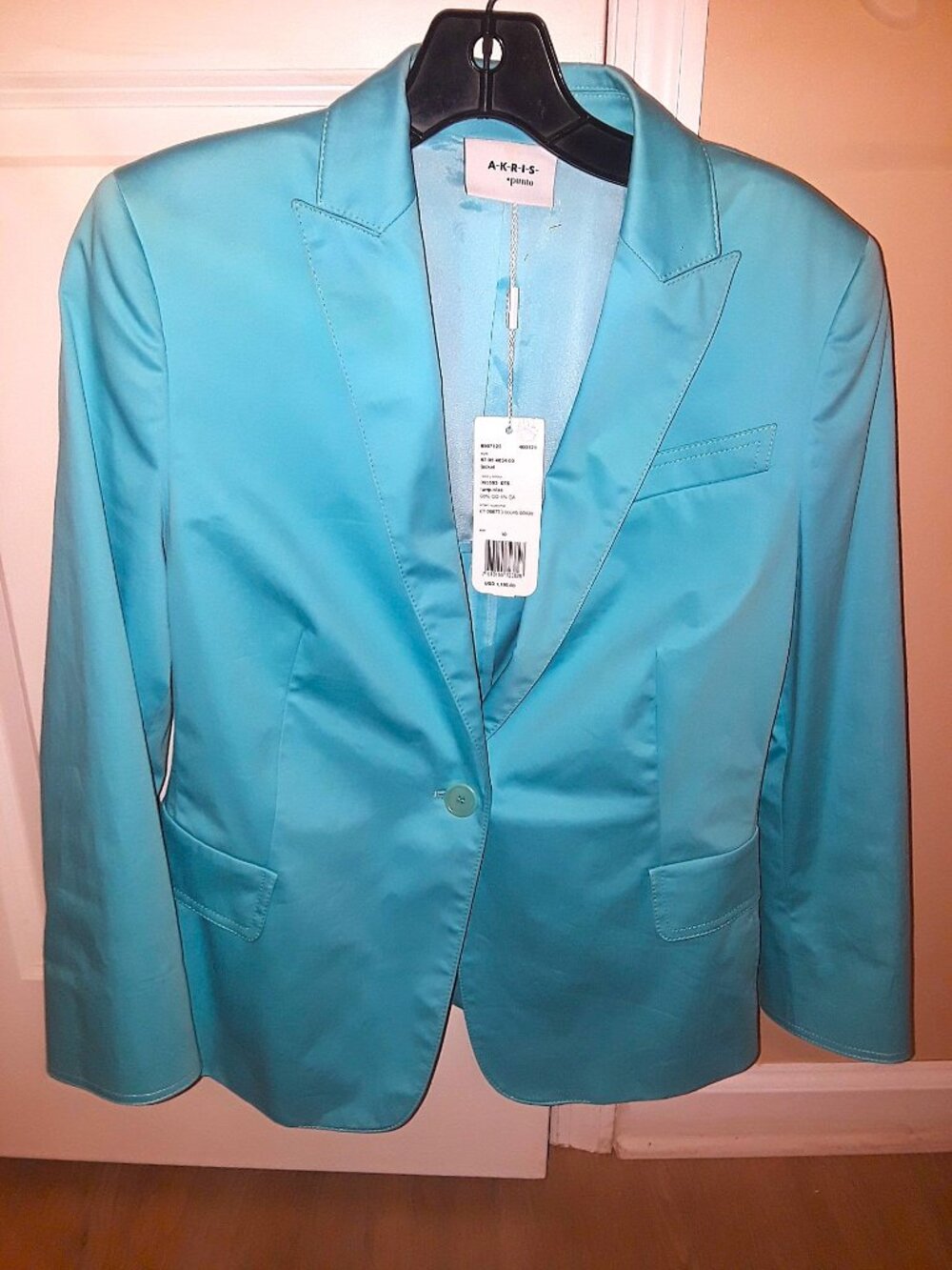 AKRIS PUNTO New with Tags $1,190.00 turquoise aqua blazer